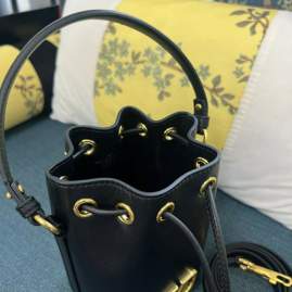 Picture of Valentino Handbags _SKUfw161081088fw